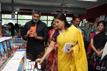 Celebs at Walden 25 Years Press Meet